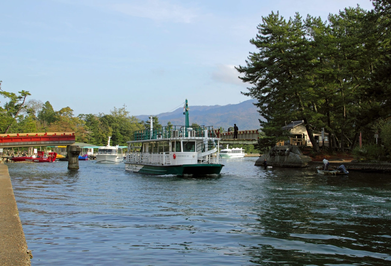 아마바시립 관광선 | 머큐어 교토 미야즈 리조트 & 스파